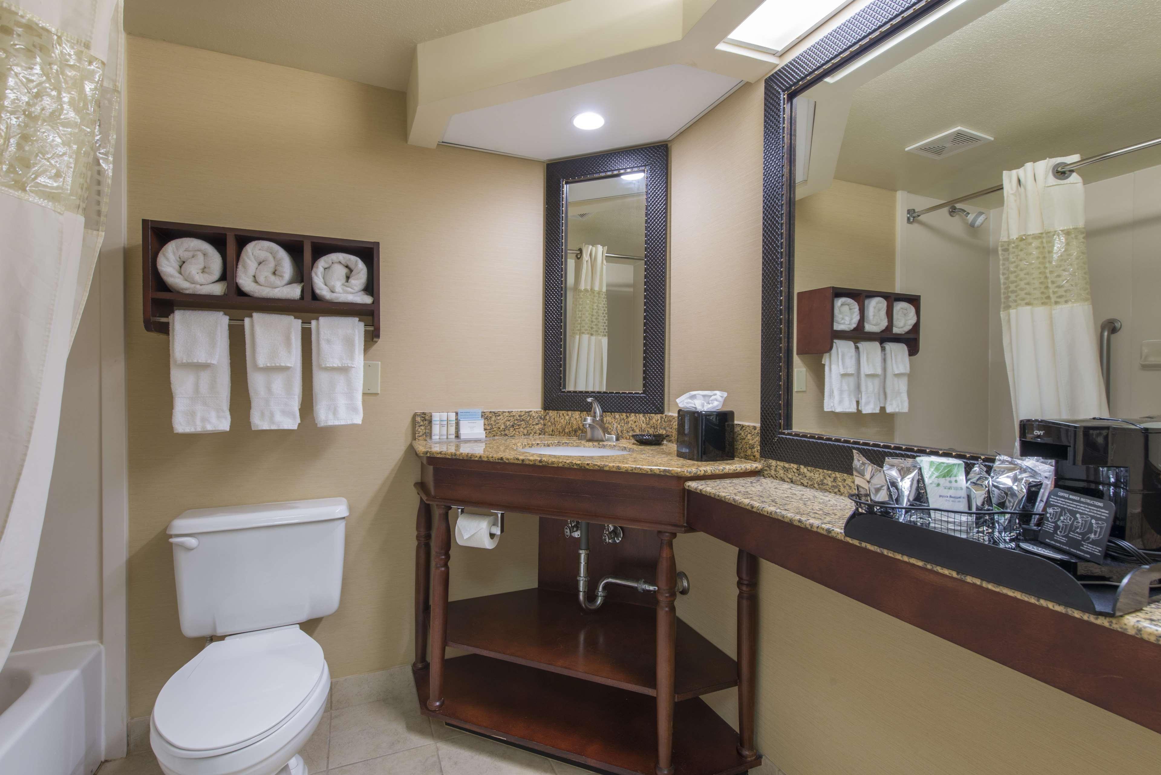 Hampton Inn Atlanta-Ньюнен Экстерьер фото