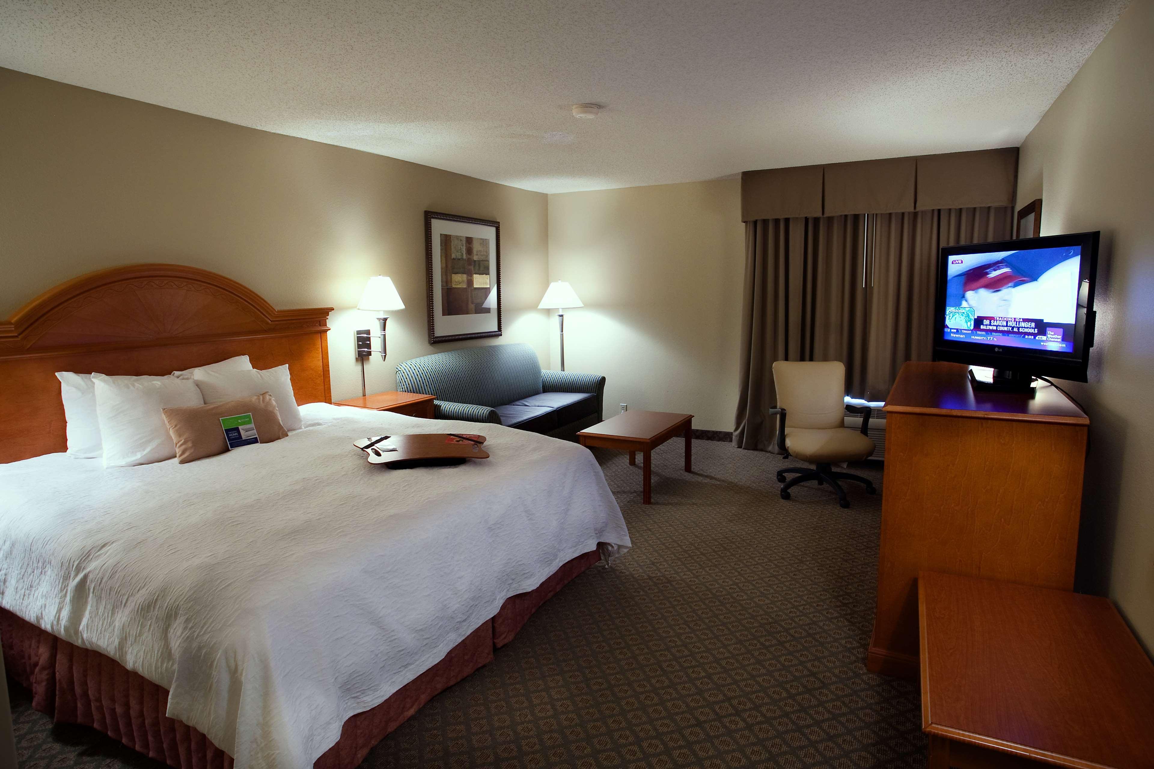 Hampton Inn Atlanta-Ньюнен Экстерьер фото