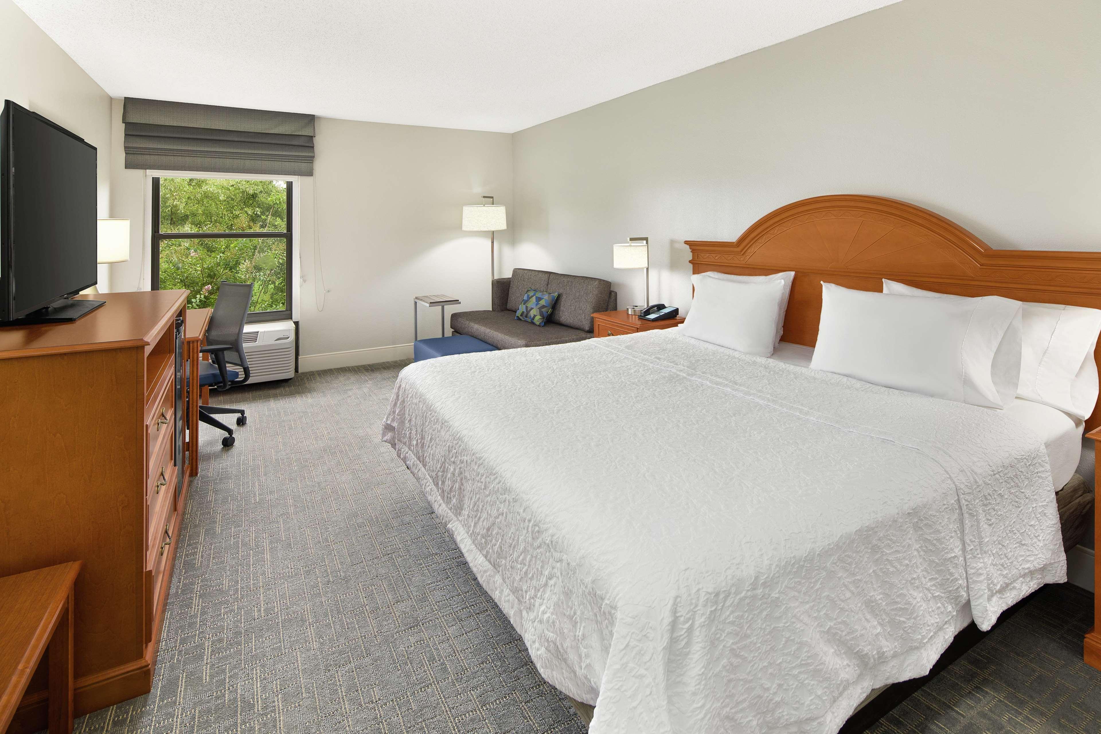 Hampton Inn Atlanta-Ньюнен Экстерьер фото
