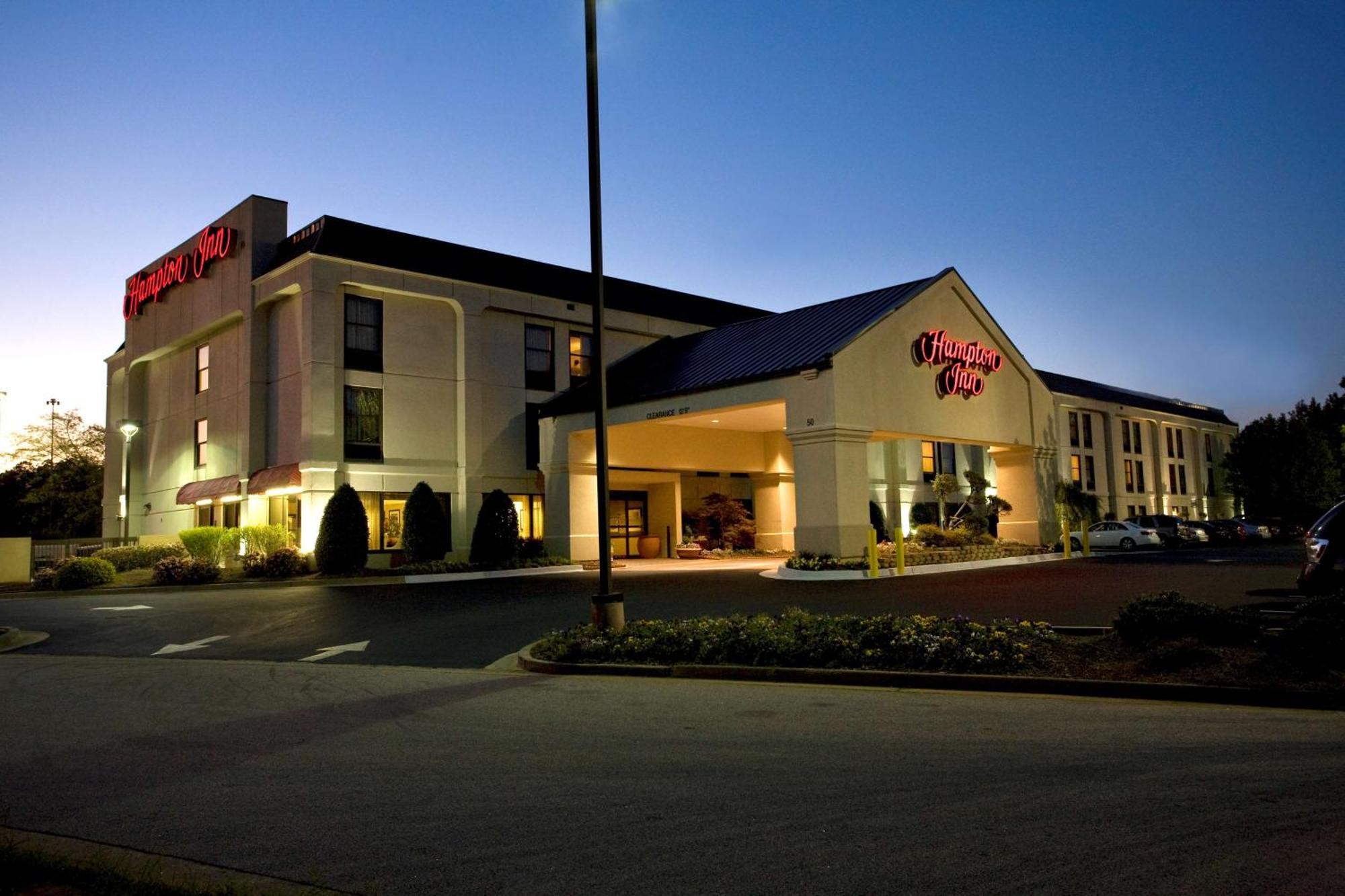 Hampton Inn Atlanta-Ньюнен Экстерьер фото