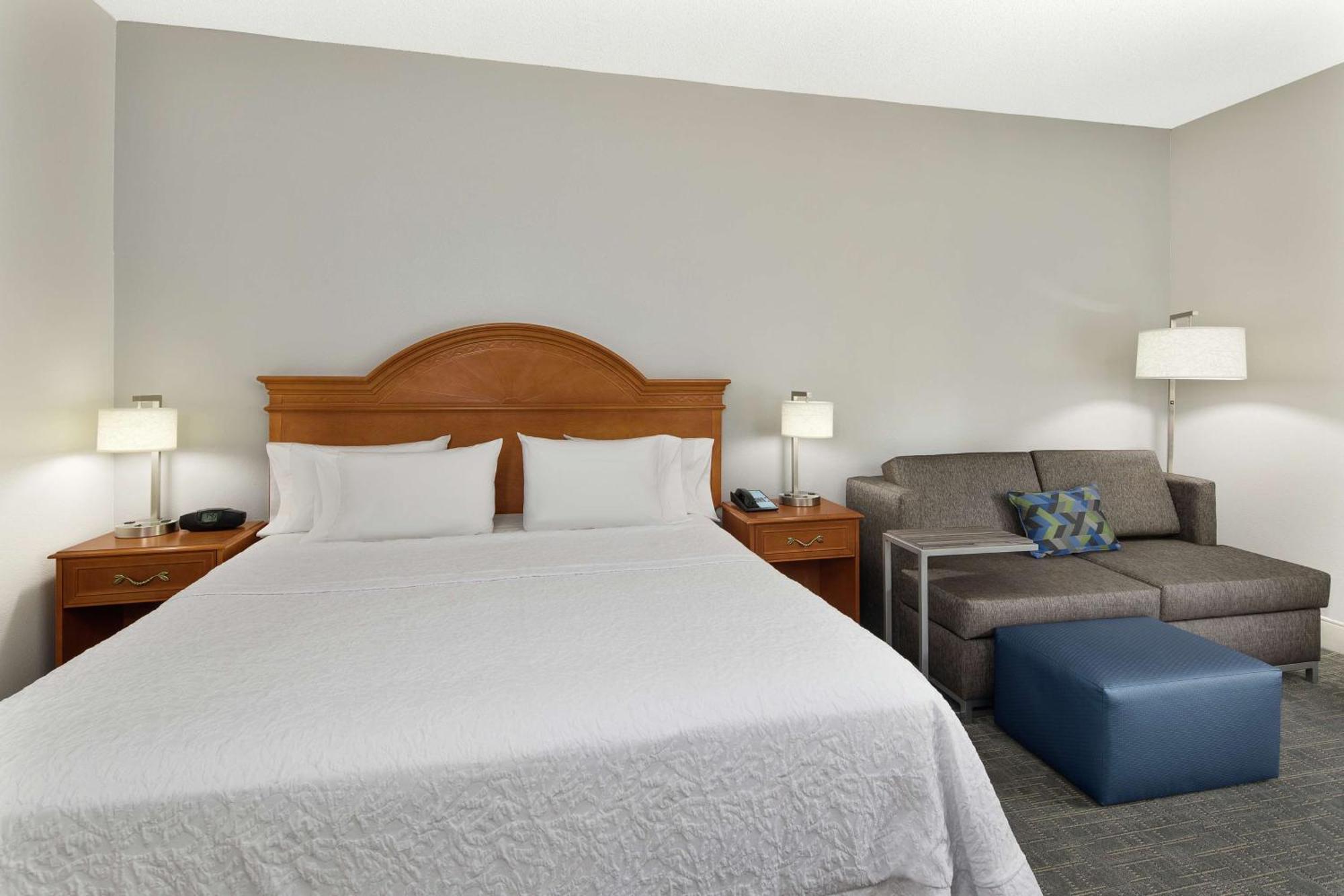 Hampton Inn Atlanta-Ньюнен Экстерьер фото