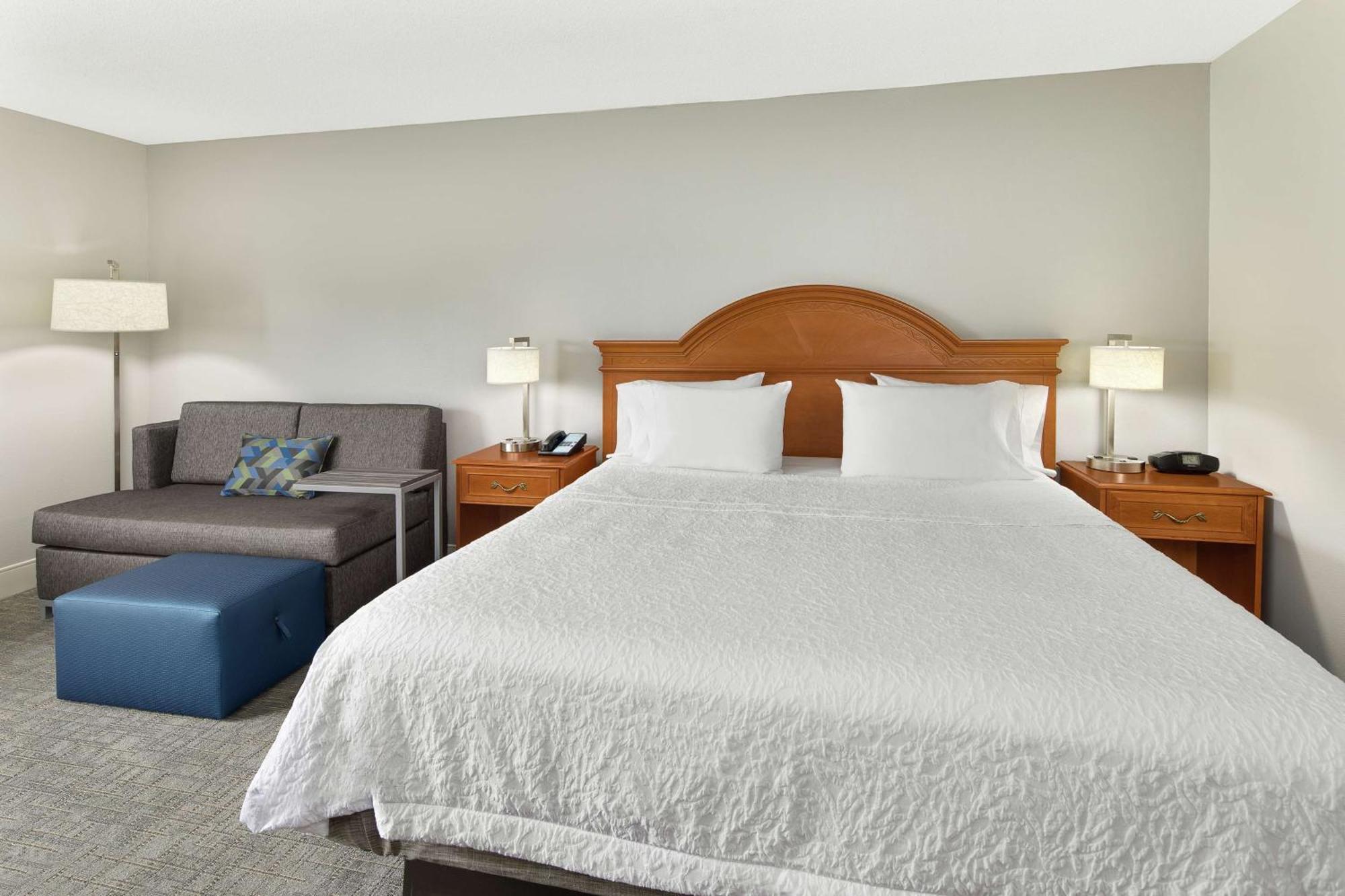 Hampton Inn Atlanta-Ньюнен Экстерьер фото