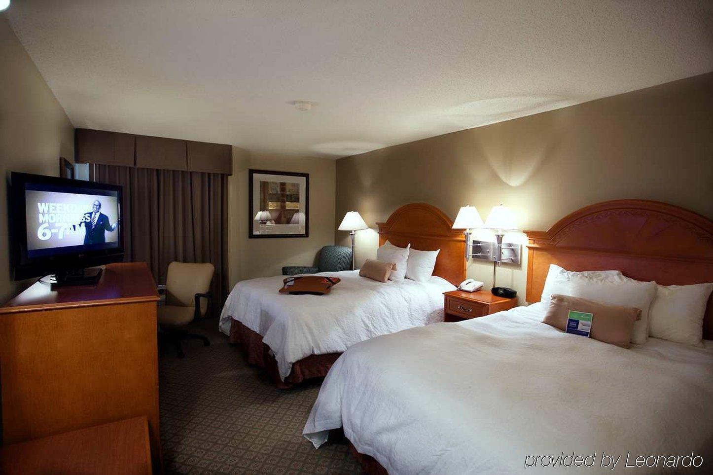 Hampton Inn Atlanta-Ньюнен Экстерьер фото